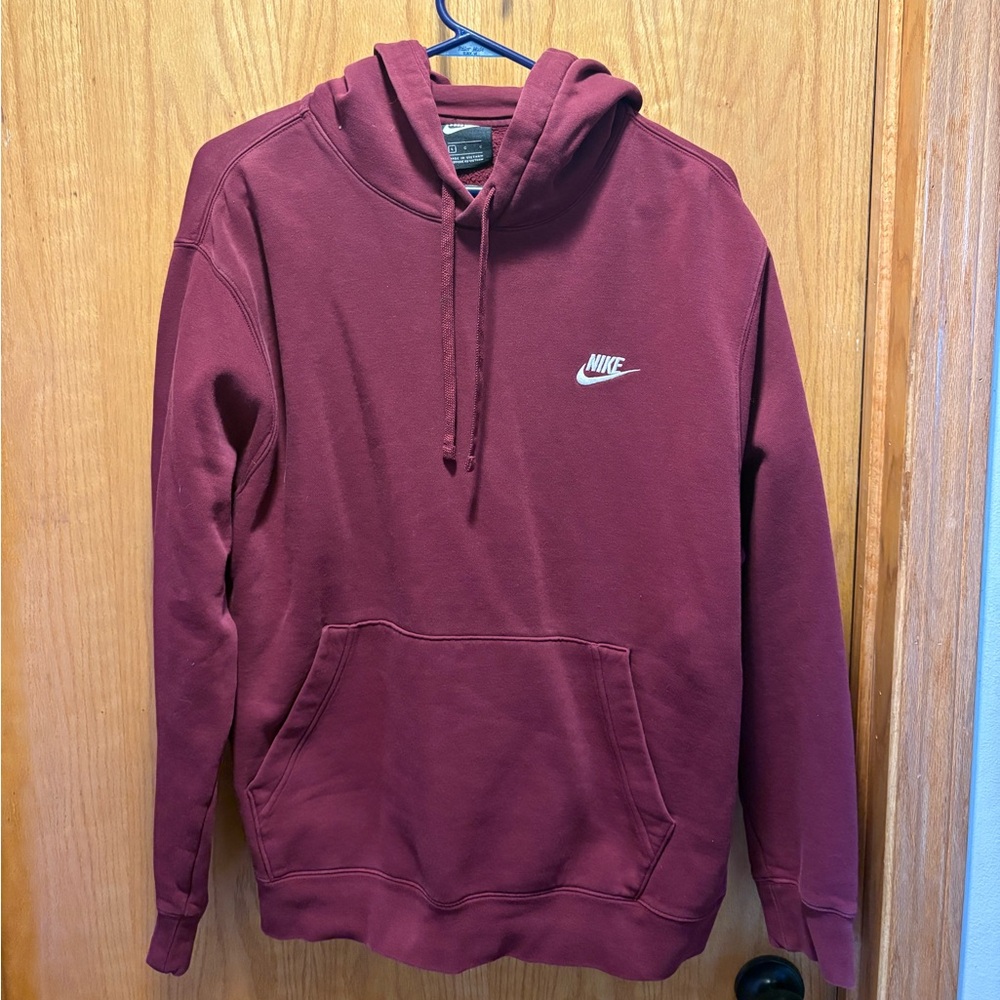 Nike Men's Burgundy Hoodie